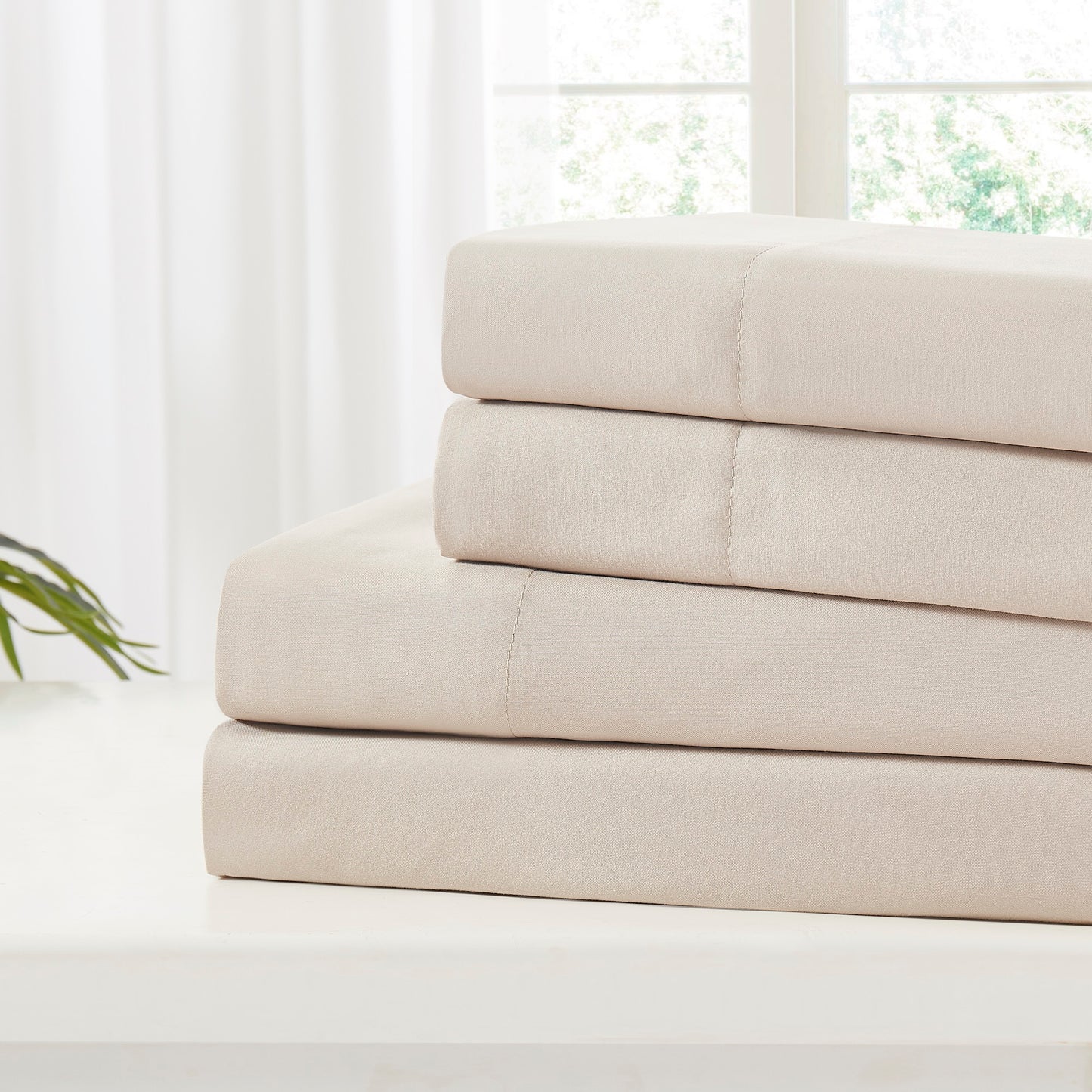 4pc Solid Microfiber Sheet Set