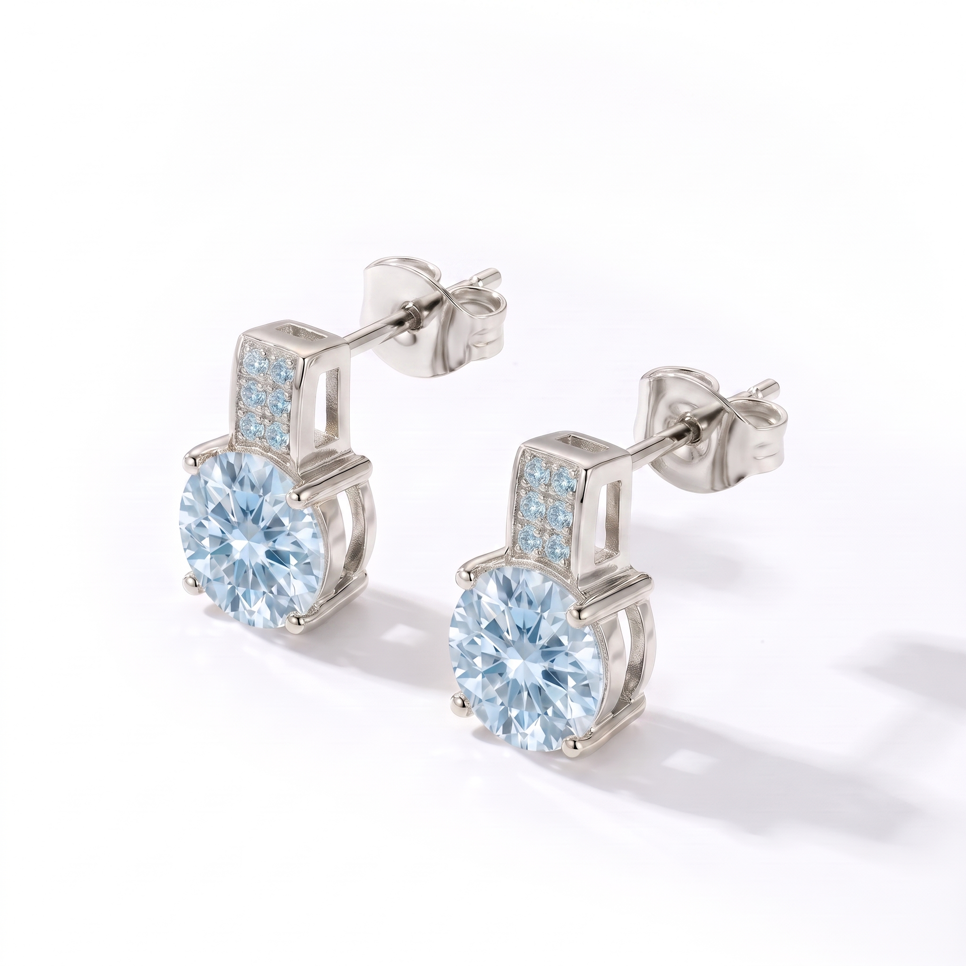 Luxe Round Stone Earrings - Silver Aquamarine