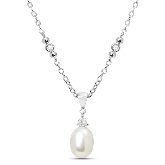 Classic Pearl Necklace